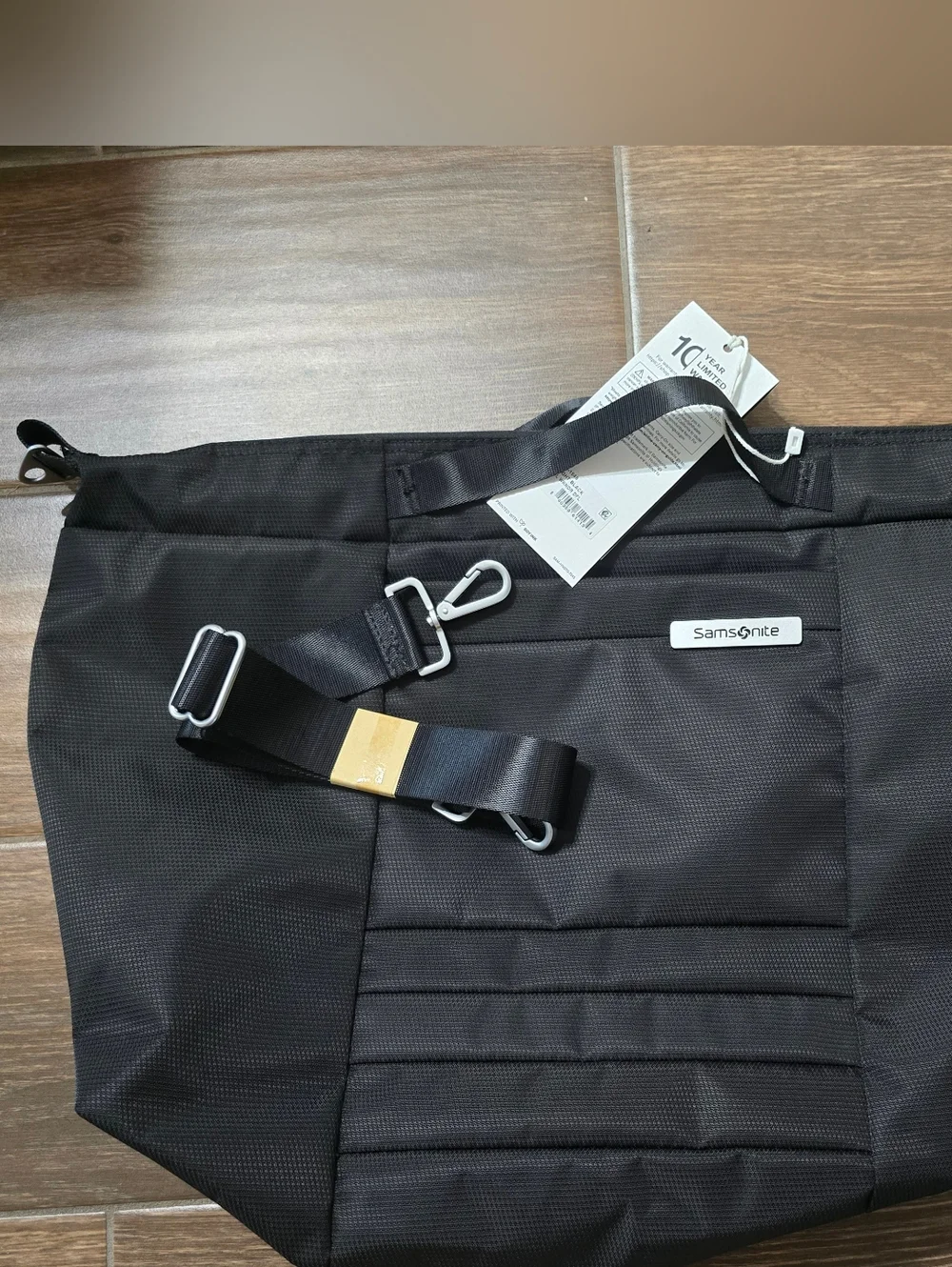 New Samsonite AirLIFT Foldable 23